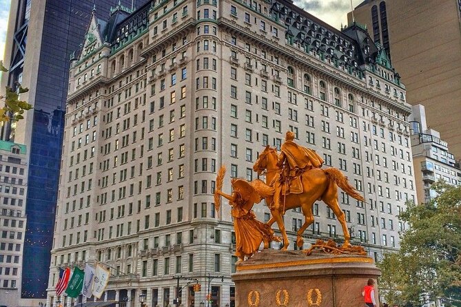 New York City Private Tour - Fifth Avenue and St. Patrick’s Cathedral without the walking grind