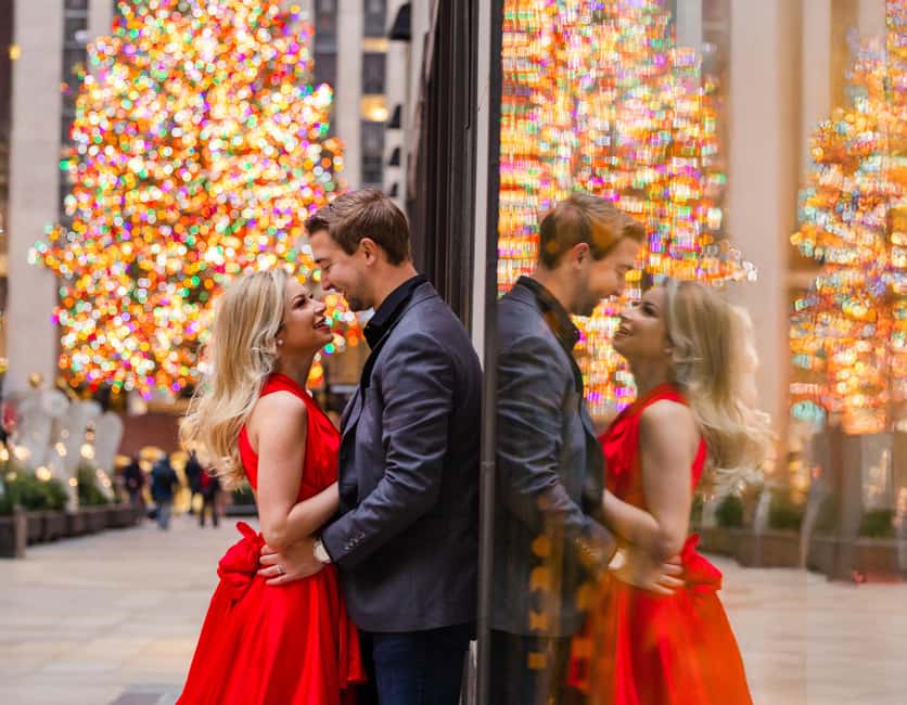 New York City: professional photoshoot Dumbo or Central Park - Your photographer is the real itinerary