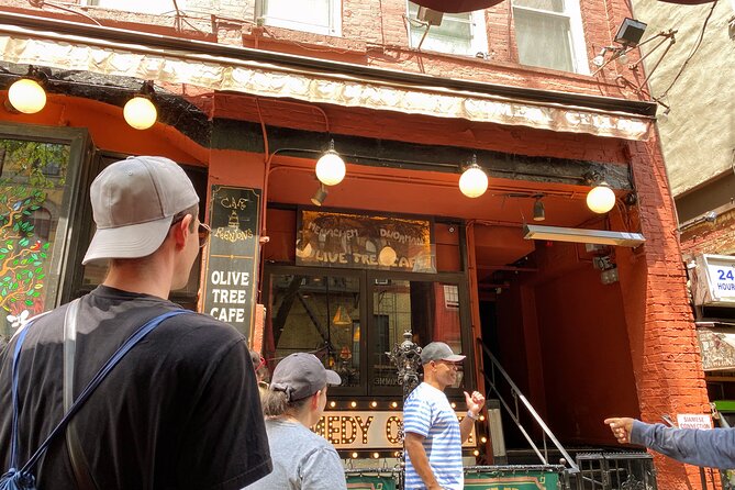 New York City's Best Pizza tour - Stop 2, 7 Carmine St: celebrity photos and five-pie choices