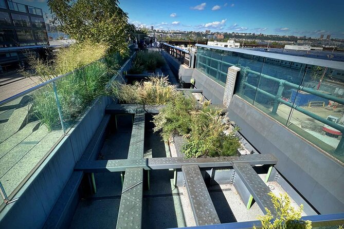 New York City's High Line: A Self-Guided Audio Tour - General Theological Seminary and the turn toward Hudson Yards