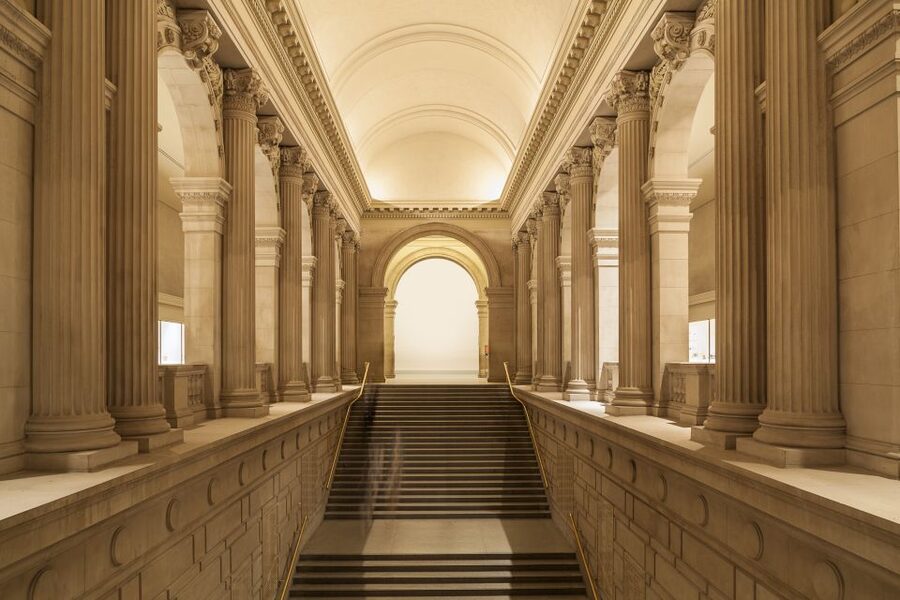 New York City: Skip-the-Line Metropolitan Museum Family Tour - Greek and Roman highlights: Amathus and Monteleone in real life