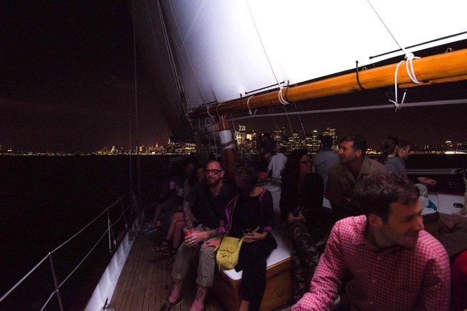 New York City Skyline Lights Sail - Price and value: does $67.01 make sense for this kind of night?