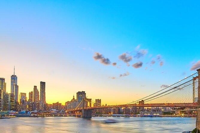 New York City Skyline Sunset and Night Cruise - Music and the On-Boat Mood: What’s Included vs. What You Should Expect