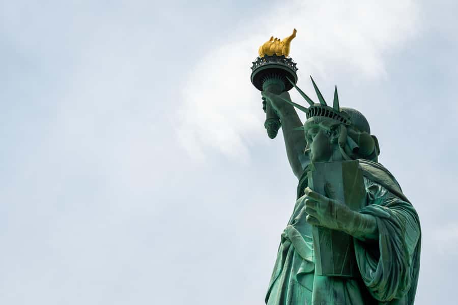 New York City: Statue of Liberty & Ellis Island Guided Tour - The ferry ride to Liberty Island: why the water matters