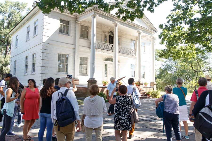 New York City: Sunday Harlem Gospel Guided Tour - A Sunday Start That Makes Harlem Feel Personal