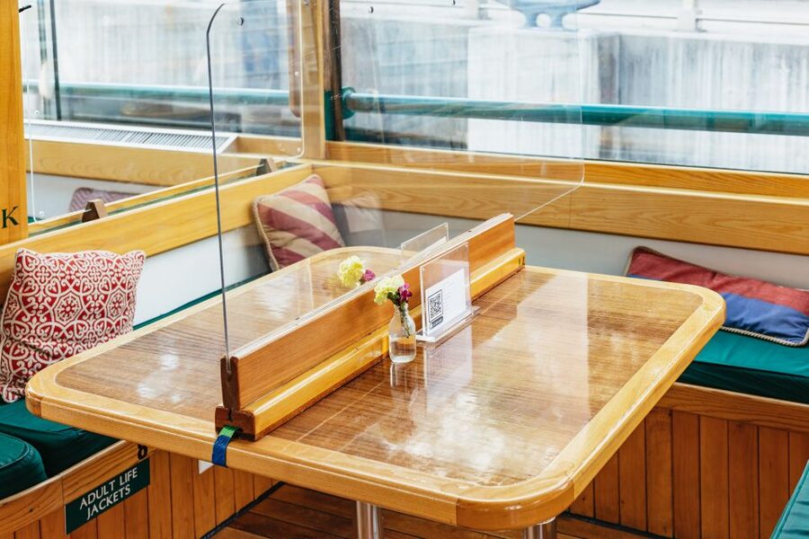 New York City: Sunset Yacht Cruise - The Onboard Service: Friendly Crew, Photo Help, and a Drink That Sets the Mood