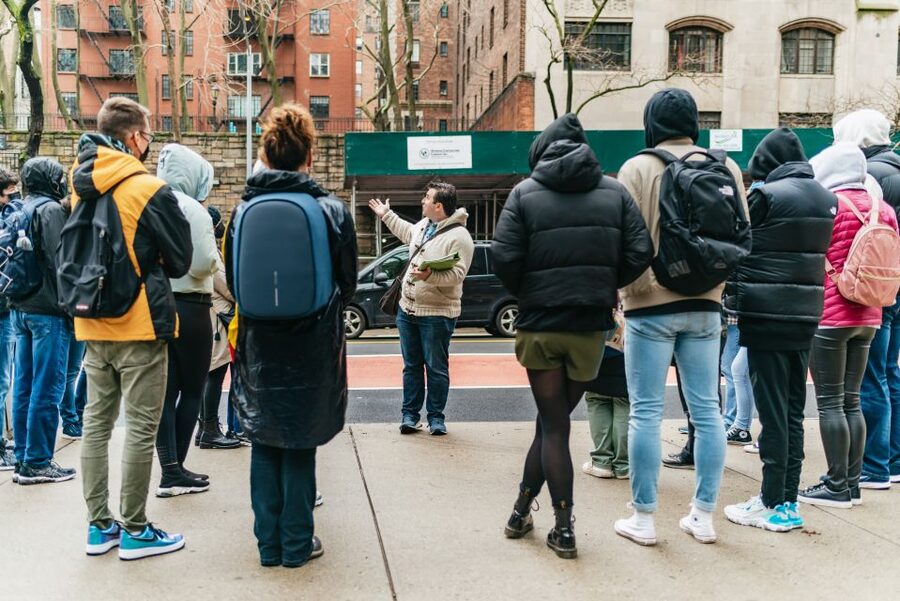 New York City: Superheroes of NYC Guided Walking Tour - The Comic Lore Thread: Batman, Kryptonite, and Superman