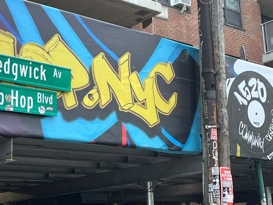 New York City: Walk This Way Harlem Hip Hop Walking Tour - Should you book Walk This Way Harlem Hip Hop Walking Tour?
