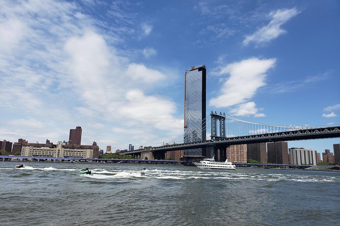 New York Contrasts Tour - Price and Value: Is $70 Worth It for a 4–5 Hour Contrast Tour?