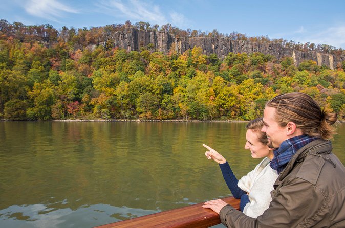 New York Fall Foliage Sail up the Hudson River - Price and value: is $143.27 worth it?
