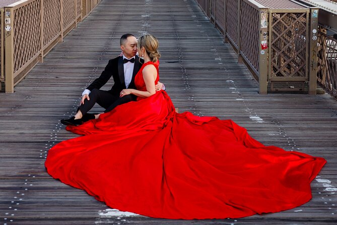 New York Flying-dress photoshoot with iconic NYC views - Who Should Book This Private Brooklyn Flying-Dress Session