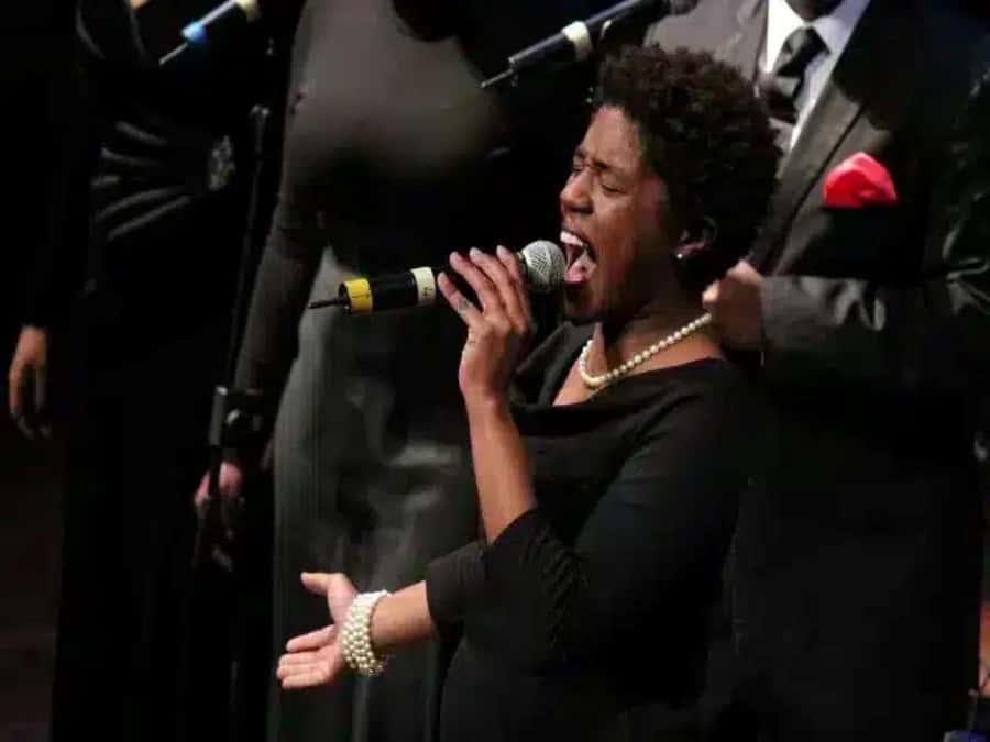 New York: Harlem Gospel Mass and Neighborhood Tour - Key things to know before you go