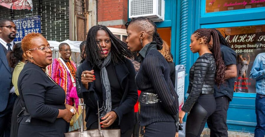 NEW YORK HARLEM GOSPEL WALKING - Harlem in the Morning: how this tour gets you oriented fast