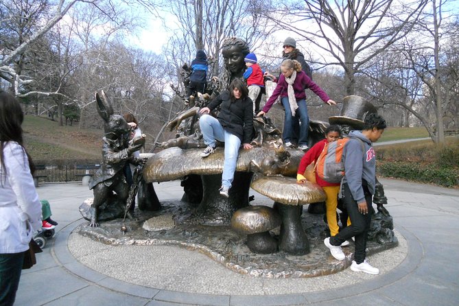 New York Lower Central Park Scavenger Hunt Adventure - A Central Park “game board” from Columbus Circle