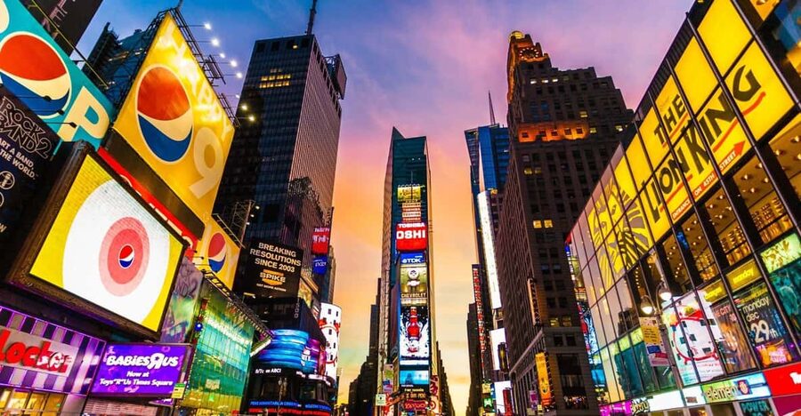 New York Manhattan:JFK EWR LGA Private Hotel Transfer - The Ride Experience: Clean, Air-Conditioned, and Driver-Friendly