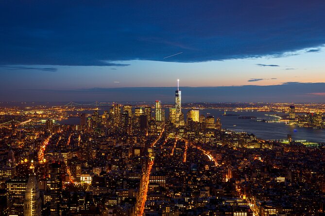 New York Photography Masterclass - Private Photography Lesson - Dawn, street, and night photo styles: how lighting changes the lesson