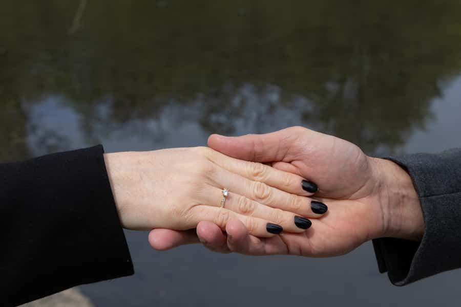 New York: Photoshoot in NYC Central Park 5th Ave - Price and value: $176 per group (up to 10 people)