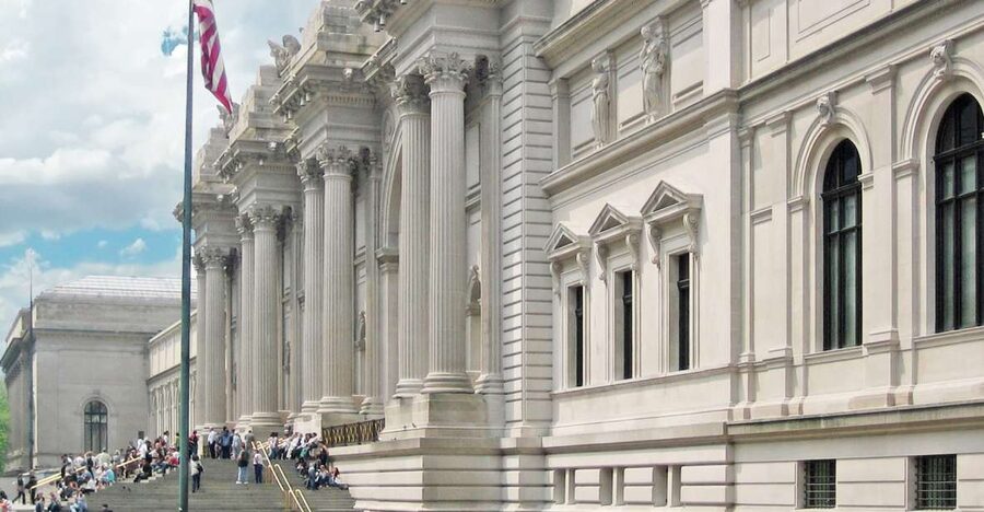 New York: Private Tour of The Metropolitan Museum of Art - Meeting on 5th Avenue: Finding the Group Without Stress