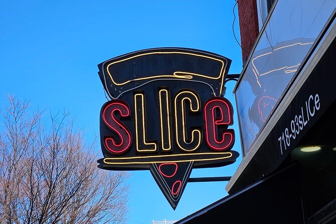 New York: Queens Borough Walking Tour - Long Island City: Gantry Plaza, skyline photos, and the Pepsi-Cola moment
