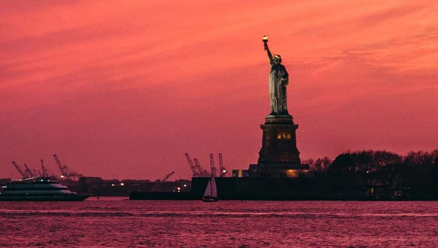 New York: Sunset Cruise with Statue of Liberty Views - Pier 40 and a Perfect Start Time: Set Your Expectations