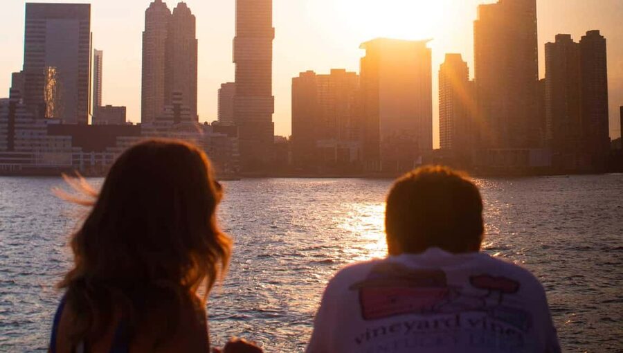 New York: Sunset Cruise with Statue of Liberty Views - Cleanliness and Boat Condition: The One Area I’d Check