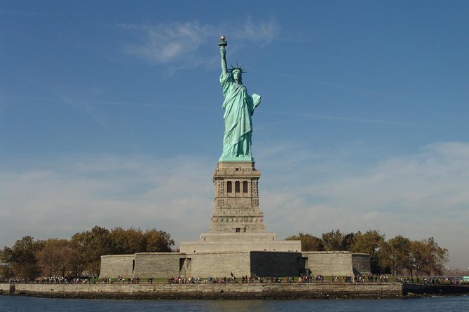 New York Tour by Subway and Bus with Private Guide - Rockefeller Center and the Midtown photo rhythm