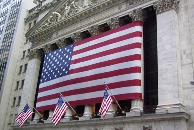 New York Walking Tour with Private Local Guide - Times Square to Wall Street: Why this private route makes sense