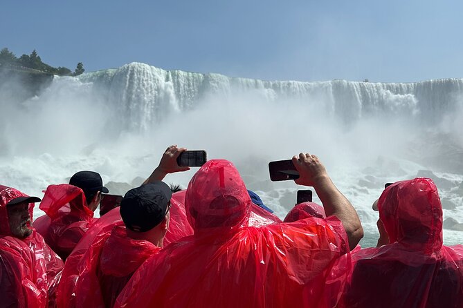 Niagara Falls Express Tour from NYC – US & Canada in One Day - Flights, Cross-Border Timing, and Why the Day Feels Long