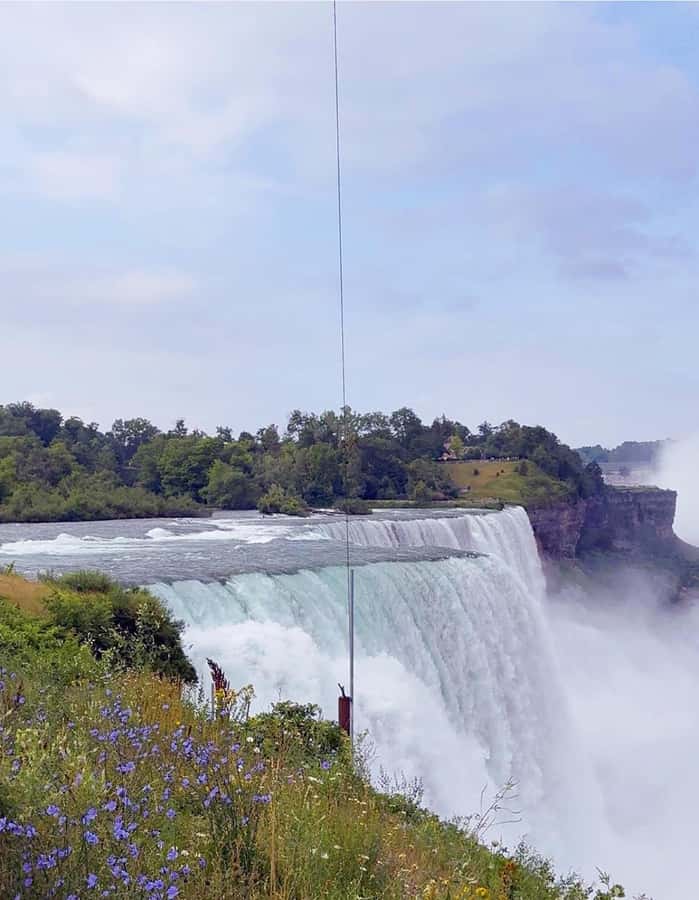 Niagara Falls Tour from New York City - The ride north: 6.5 hours, bathroom breaks, and a real breakfast stop