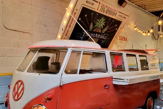 NoLita's Past and Present Food & History Tour with FNYT - Emporio: wood-fired pizza cooking in front of you, plus included wine