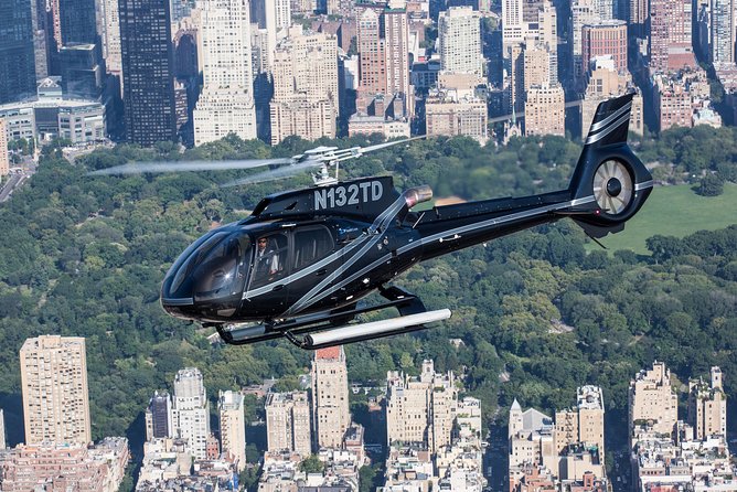 NY Helicopter Tour: Ultimate NYC Sightseeing (Heliport fees Incl) - Midtown icons over Chrysler and Rockefeller Center
