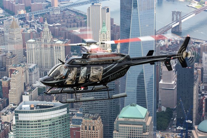 NY Helicopter Tour: Ultimate NYC Sightseeing (Heliport fees Incl) - 9/11 Memorial to Central Park: two different Manhattan moods