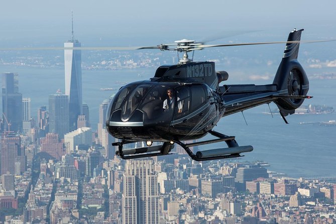 NY Helicopter Tour: Ultimate NYC Sightseeing (Heliport fees Incl) - Seats, windows, and onboard commentary: what makes the ride feel worth it