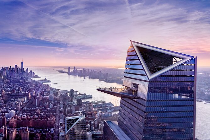 NYC Adventure Pass - Edge Observation Deck, The Beast and RiseNY - RiseNY in Times Square: Pop Culture Galleries and a Flight Simulator
