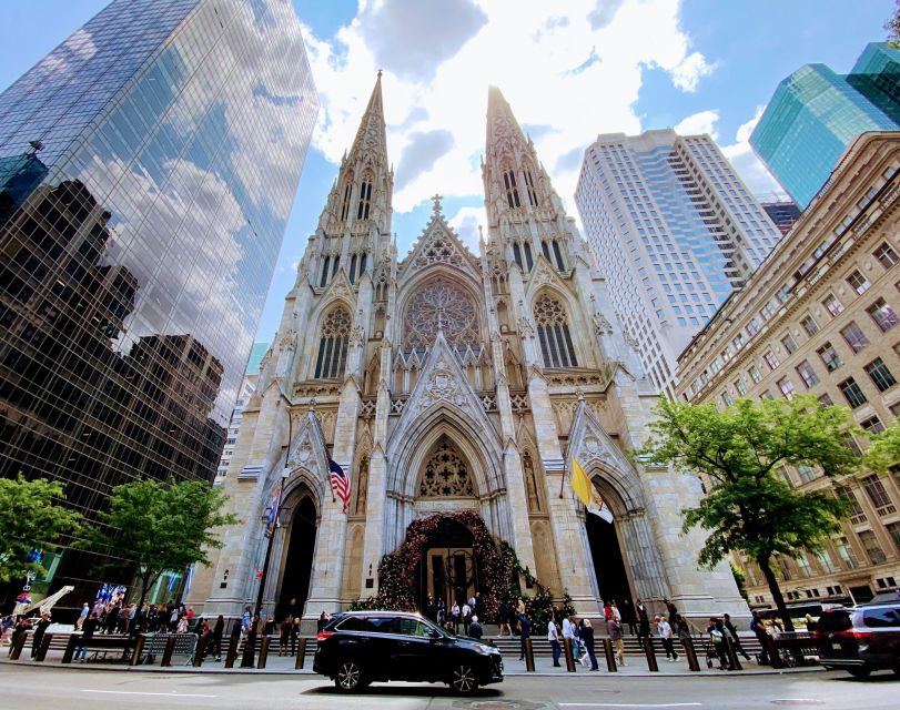 NYC; Best of Midtown Manhattan - The Must-See NYC - Rockefeller Center Finish: A Clean Ending at Another Big Midtown Icon