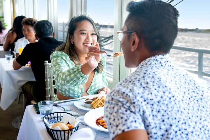 NYC Bottomless Brunch Cruise with Iconic Views - Ellis Island and Jane’s Carousel: Brooklyn Waterfront Moments