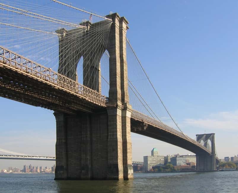NYC: Brooklyn Bridge, DUMBO, and Skyline Small Group Tour - Time Out Market finish: smart food ideas when the tour ends