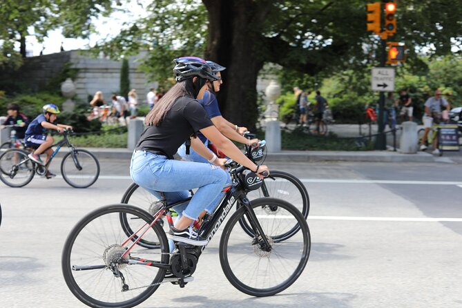 NYC: Central Park and Lower Manhattan Electric Bike Rentals - Bike path navigation: the one thing to take seriously