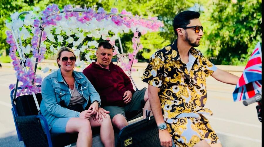 NYC: Central Park Guided Pedicab Tour - Balto, zoo-adjacent views, and the park for families