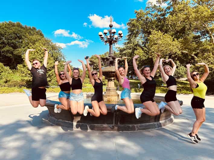 NYC: Central Park guided walking tour - Starting at 1794 Broadway: the easiest way to get oriented fast