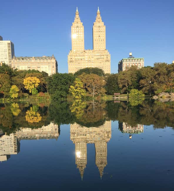 NYC: Central Park Guided Walking Tour English-Spanish - Start at the US Maine Monument and get your bearings fast