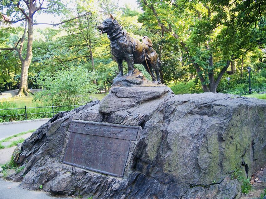 NYC: Central Park Pedicab Highlights Tour - The 1-hour highlights loop: Wollman Rink to the Dakota
