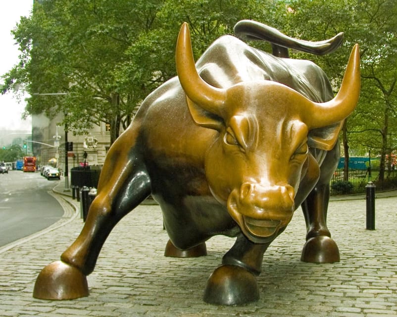 NYC: Central Park Zoo Entry Ticket & Manhattan Walking Tour - Meeting at Federal Hall: Getting Oriented Fast