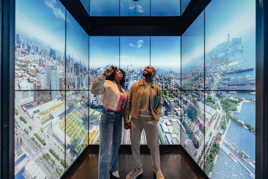 NYC: Chelsea & High Line Tour with Optional Edge Entry - Meatpacking District and Gansevoort Peninsula: from industrial power to cool