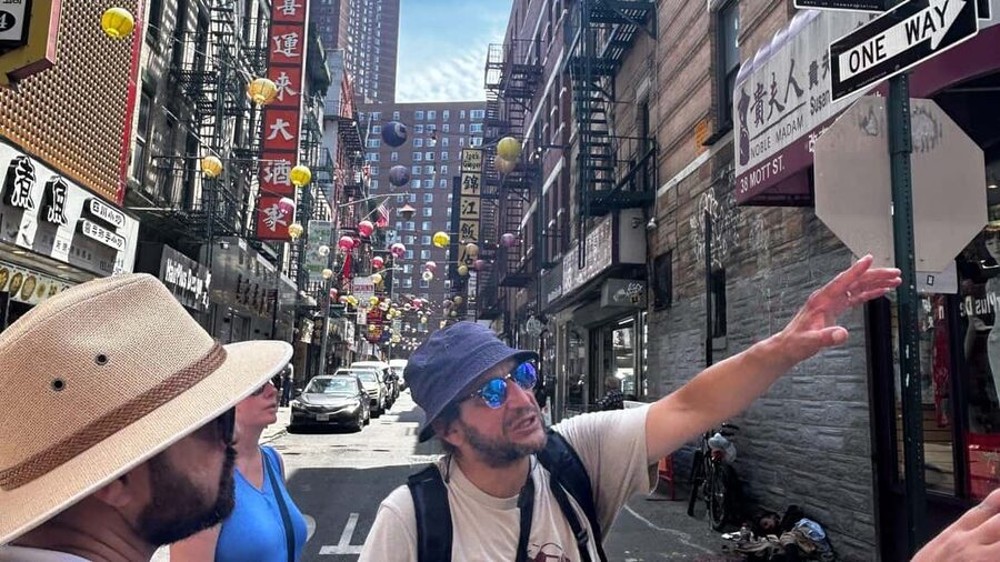 NYC: Chinatown & Little Italy Food Tour (4 Food Stops Incl.) - Little Italy walking time: the classic corners you should see