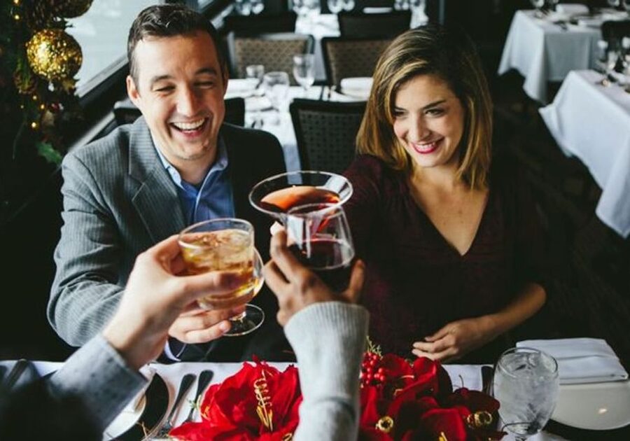 NYC: Christmas Day Buffet Brunch or Dinner Harbor Cruise - Comfort and Service: What Makes It Worth the Money (and What to Watch)