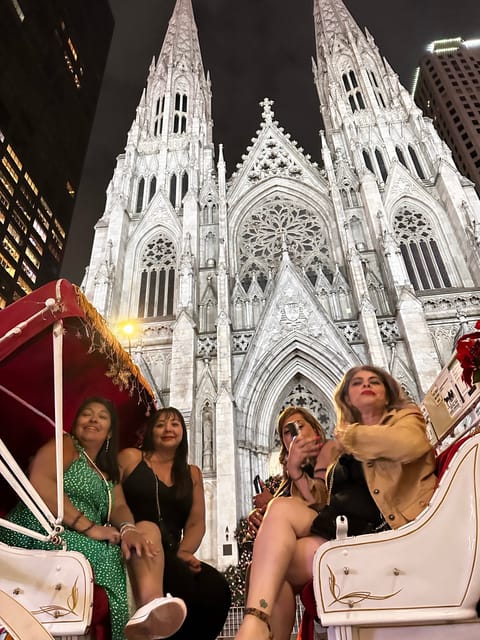 NYC: Christmas Lights Horse Carriage Ride - Price and Value: What $385 Per Group Buys You