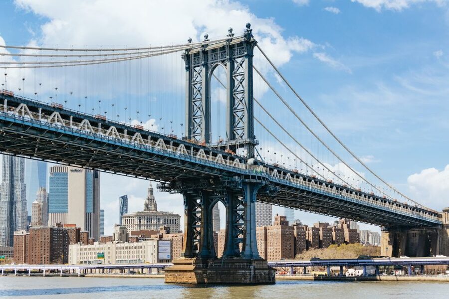NYC: Circle Line 1.5-Hr Landmarks Skip-The-Box-Office Cruise - Statue of Liberty: the best photo moment happens fast