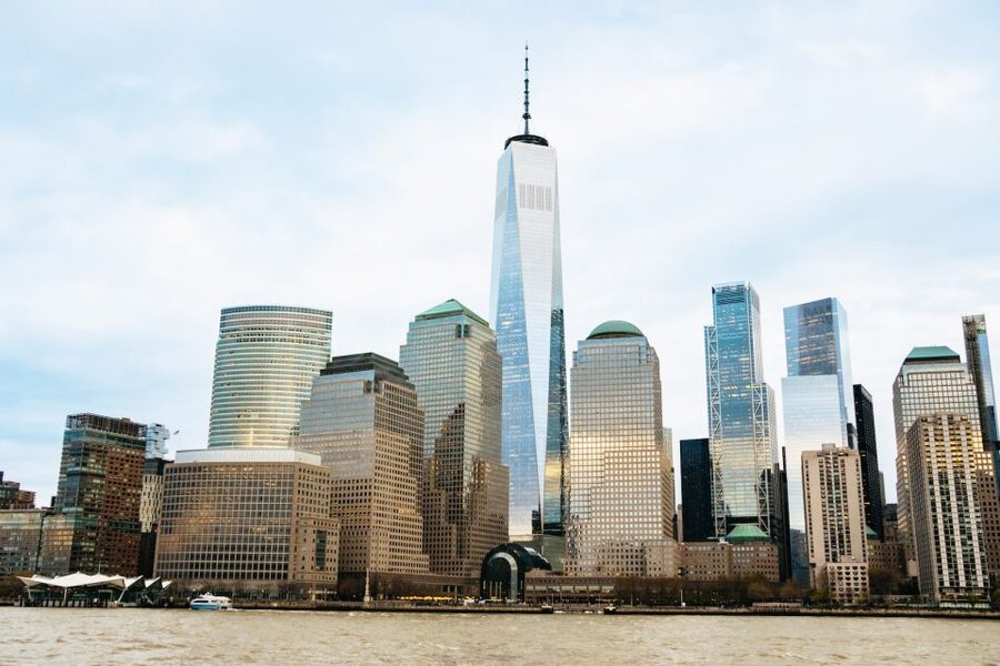 NYC: Circle Line 2h Harbor Lights Cruise Skip-The-Box-Office - Brooklyn Bridge, Manhattan Bridge, and Williamsburg Bridge: The Real Night Show