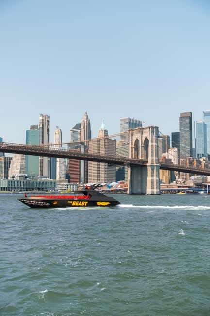 NYC: Circle Line "The Beast" Midtown/Downtown Speedboat Ride - Why a jet-powered speedboat makes Liberty time feel short